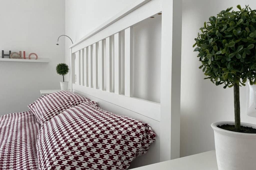 Central Modern Apartment Rome -Locazione Turistica- Exterior photo
