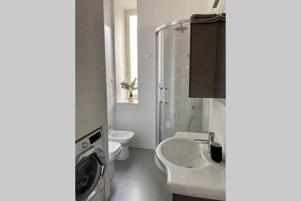Central Modern Apartment Rome -Locazione Turistica- Exterior photo